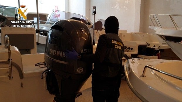 Cae en La Línea una red que blanqueaba dinero del narcotráfico con una empresa náutica