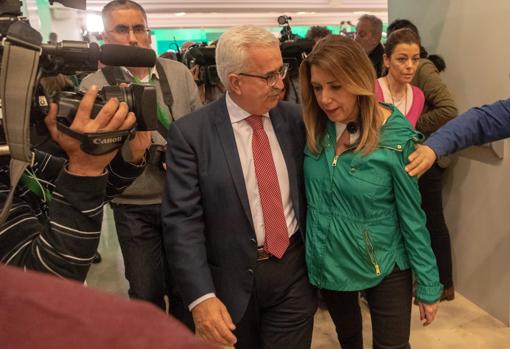 El PP pinta de azul el mapa andaluz y rompe &#039;feudos&#039; históricos del PSOE en Sevilla, Huelva y Jaén