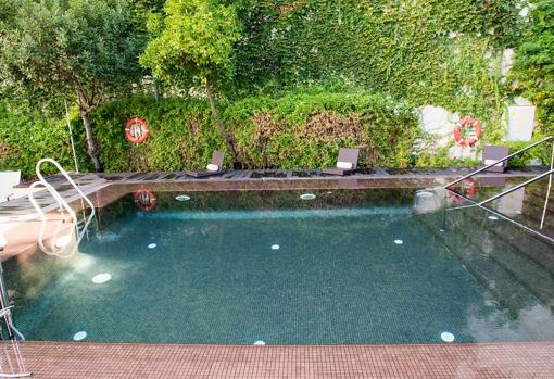 Diez hoteles con piscina en Córdoba para relajarse