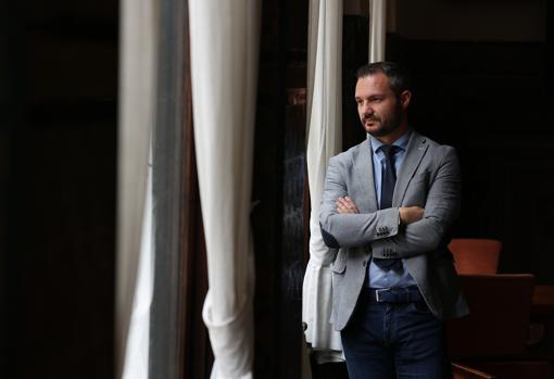 Roberto C. Roldán: «En el Círculo de la Amistad hay más de 800 obras de ...