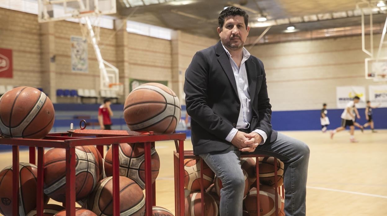 El presidente del Córdoba Baloncesto Femenino, Sebastián del Rey