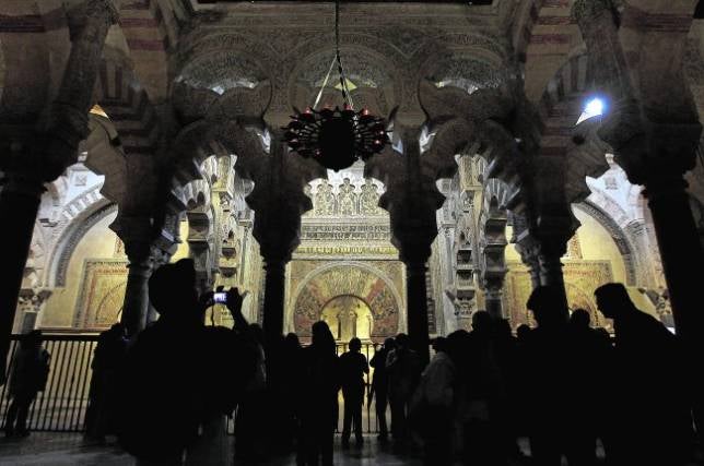 Las opciones de la Junta en la Mezquita