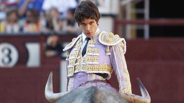 Sebastián Castella: «Si quieres ganar hay que apostar fuerte en Sevilla y Madrid»
