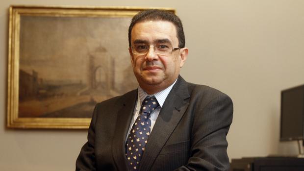 El periodista Francisco Robles, II Premio Internacional de Novela Solar de Samaniego