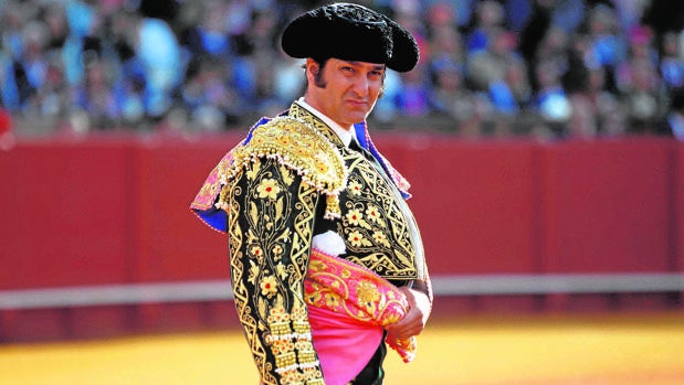 Morante de la Puebla cambia de apoderado