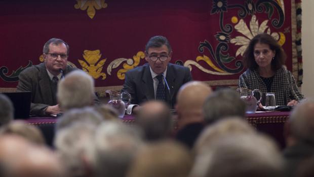 Juan Lacomba: «La pintura sevillana de la primera mitad del siglo XX es una gran desconocida»