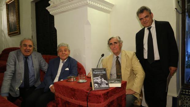 «Palmagallarda es el mausoleo fabuloso de la nobleza terrateniente»