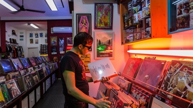 Sube en Sevilla la fiebre por el vinilo