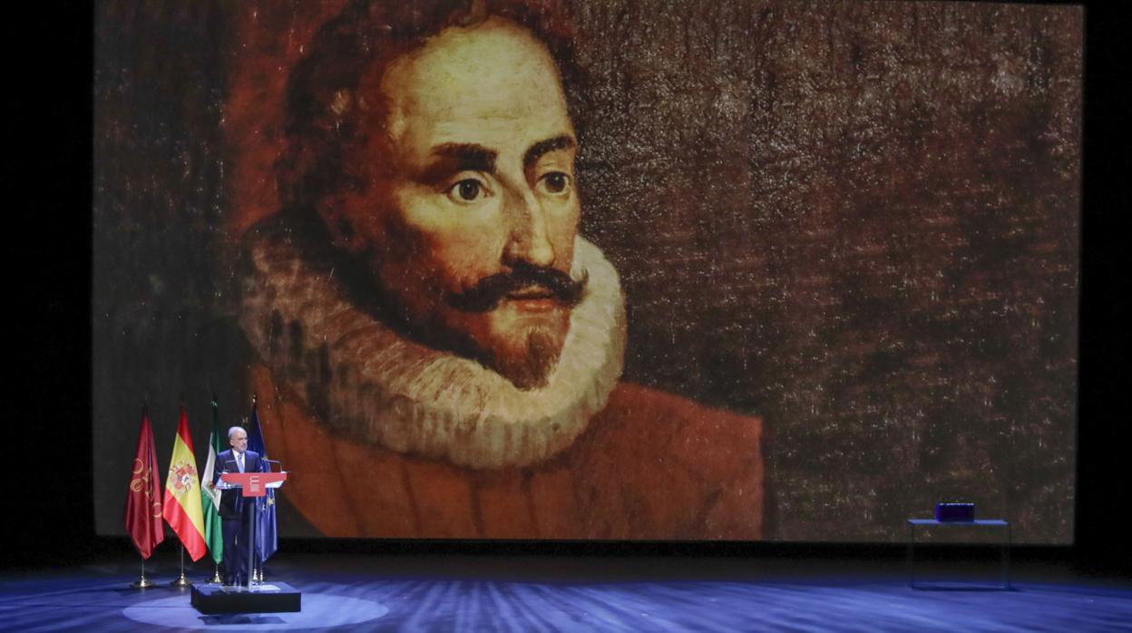 Santiago Muñoz Machado durante la clausura del congreso
