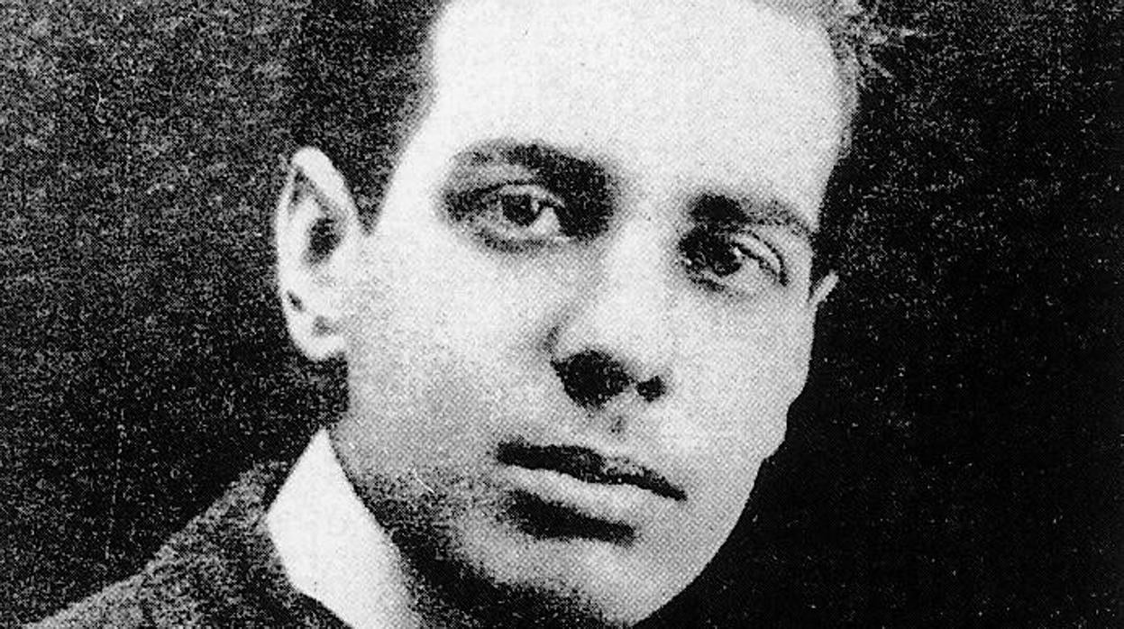 Jorge Luis Borges en 1921, un año después de su estancia en Sevilla