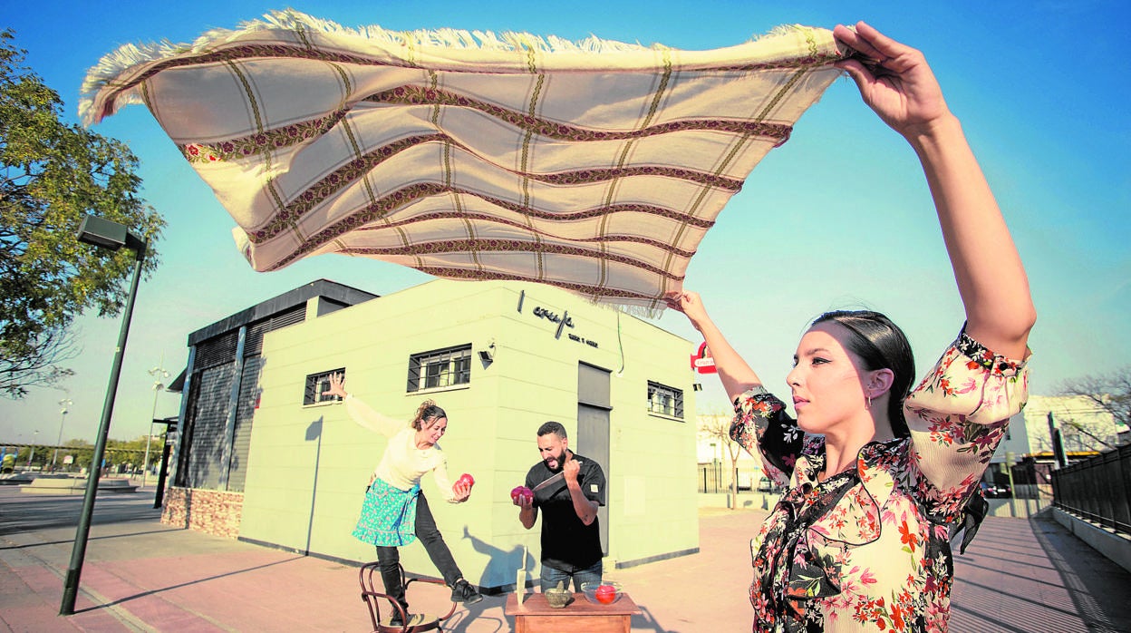 Un momento de una de las creaciones realizadas en «Bailar mi barrio»