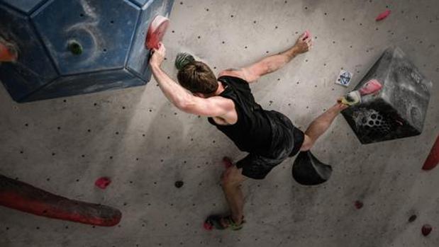 Una jornada de escalada en Rock & Wall Climbing, en Sevilla