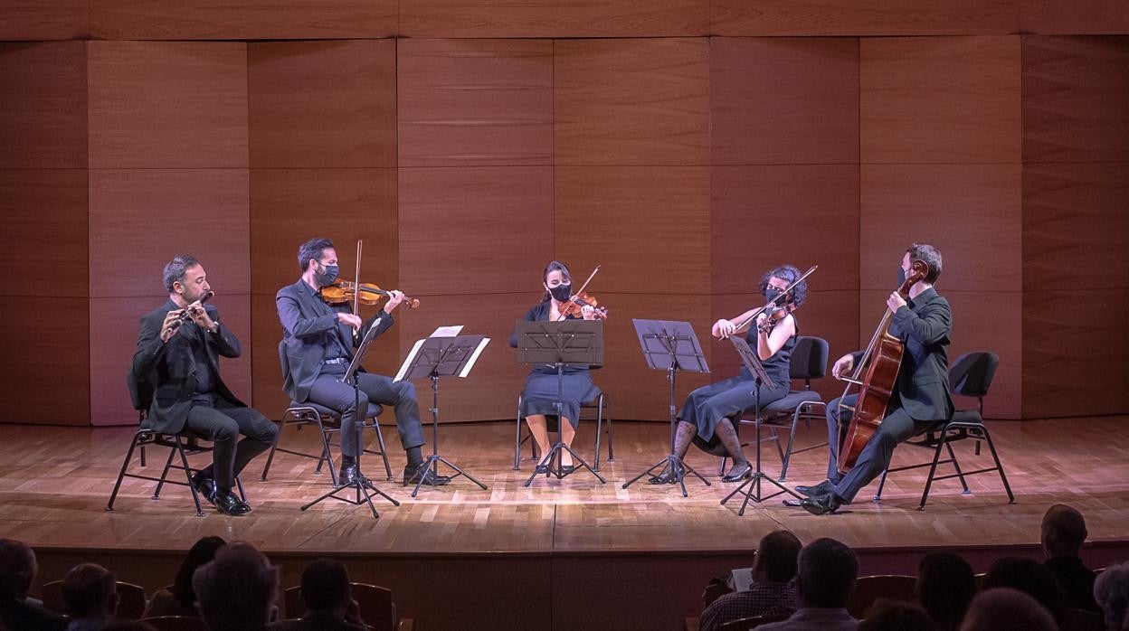 Un momento del concierto protagonizado por Rafael Ruibérriz y el Cuarteto Francisco de Goya