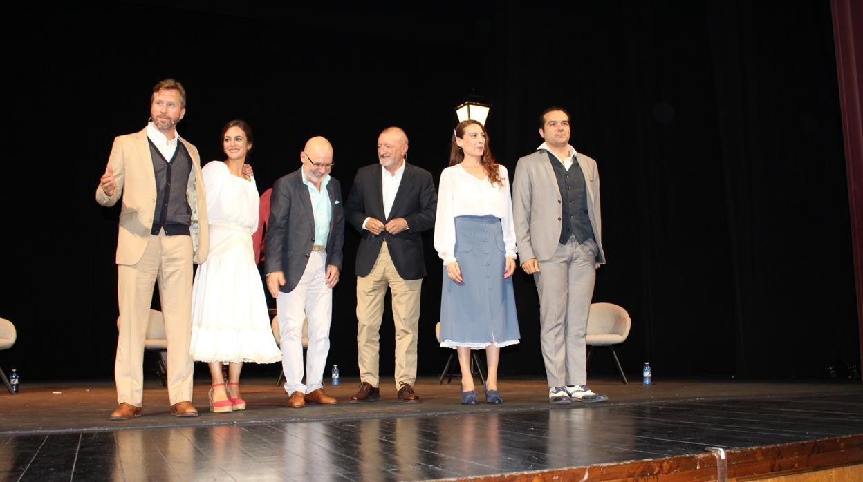 El teatro de Utrera vivió una jornada muy especial dedicada al teatro de los Álvarez Quintero