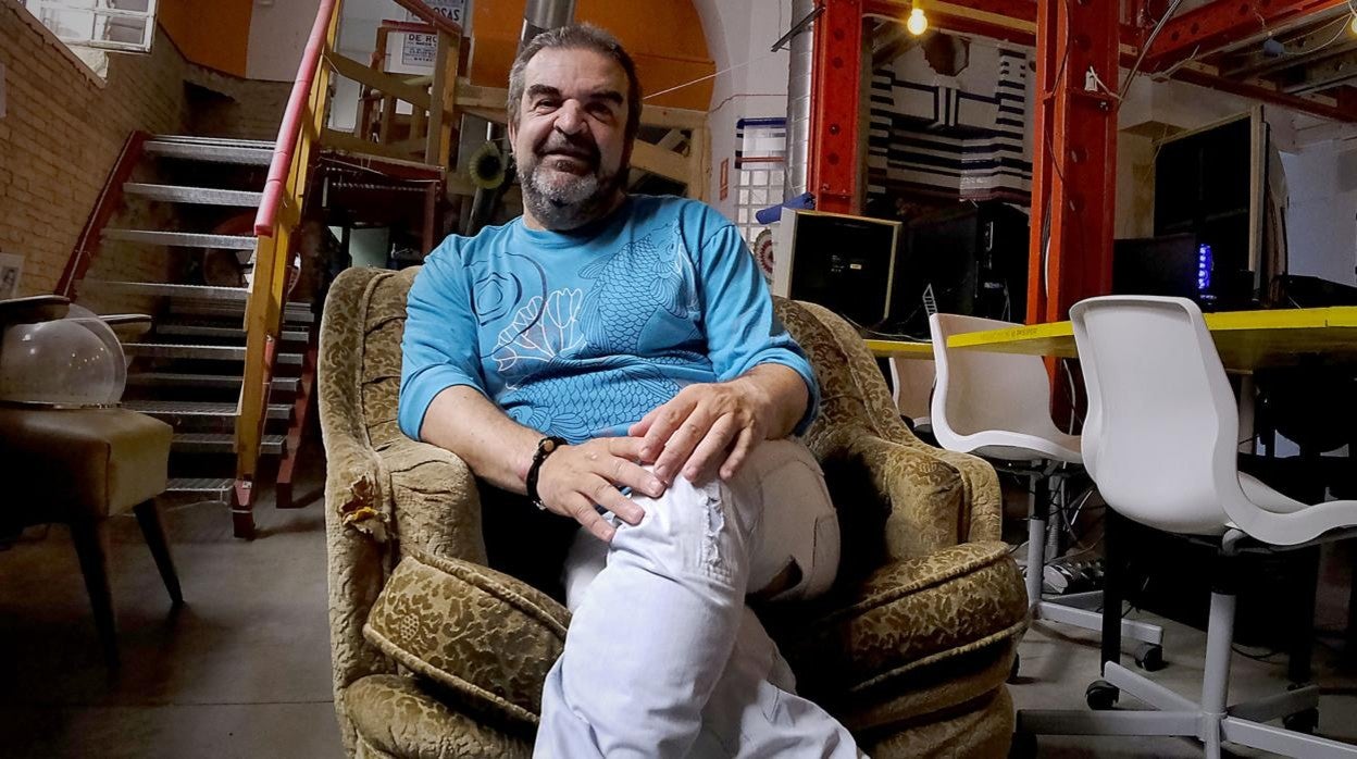 Gervasio Iglesias, que presenta hoy su primera novela