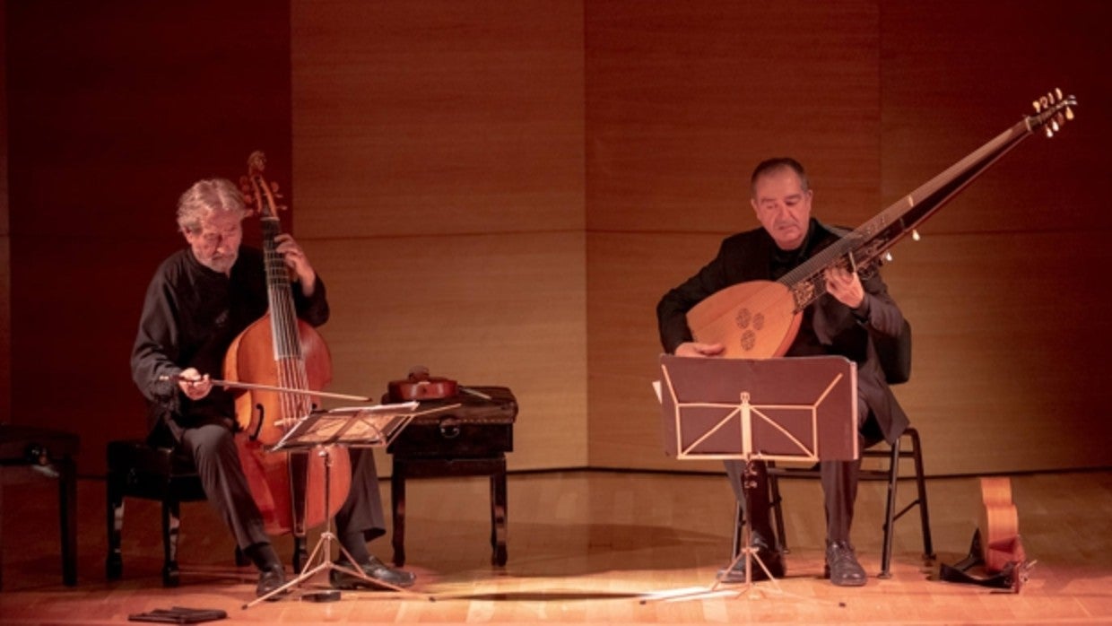 Jordi Savall y Xavier Díaz-Latorre durante el concierto