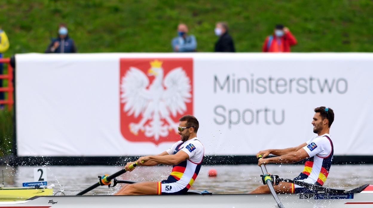 Jaime Canalejo y Javier García, durante el Europeo de remo celebrado en Polonia