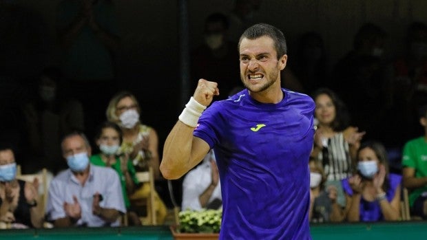 Pedro Martínez, vencedor de la Copa Sevilla: «He ganado dos veces el dobles, a ver si puedo volver a ganar el individual»