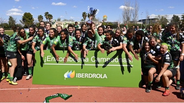 El Corteva Cocos hace historia en Cáceres conquistando su segundo título de Liga (36-29)