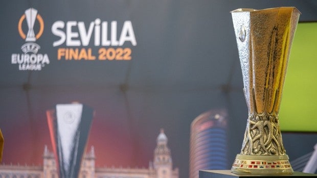 Águilas y puritanos, al acecho en Sevilla de su segunda competición europea