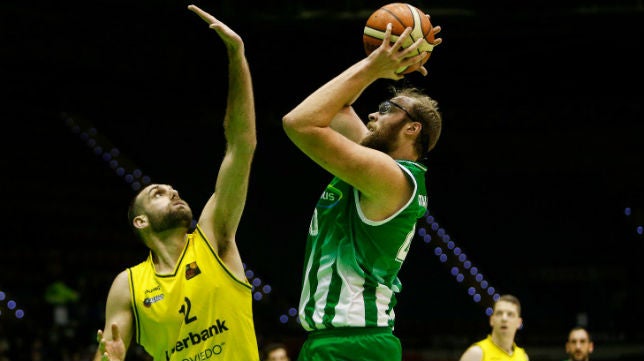 (85-69): El Betis Energía Plus impone su potencial y su mayor variedad de registros