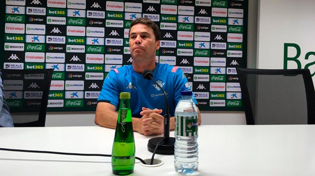 Rubi, sobre el mediocentro defensivo: &quot;Hay otros jugadores que pueden jugar ahí&quot;