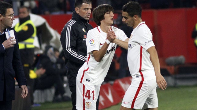 Bryan Gil, principal novedad en la lista del Sevilla FC para recibir a la Lazio