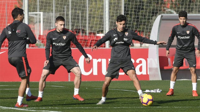 Navas y Munir entran en la lista para el Sevilla – Eibar; Mercado, Marko Rog y Arana, fuera