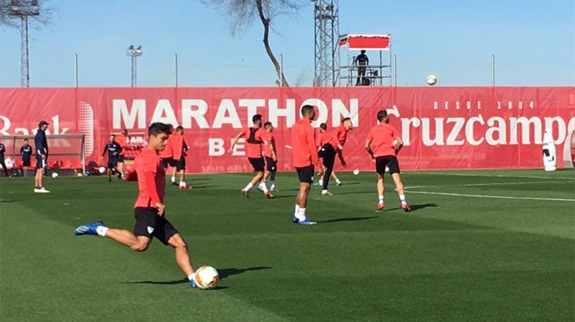 El Sevilla vuelve al trabajo en la semana de la Roma y el derbi