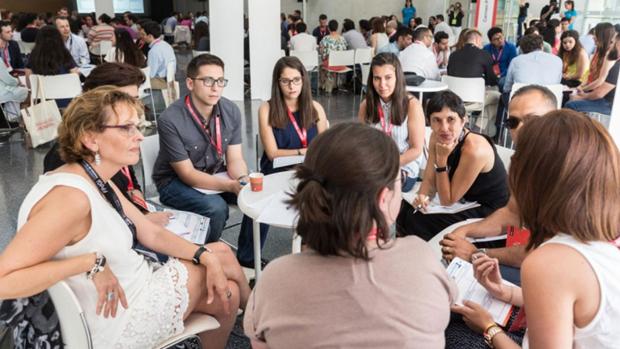 En la Universidad de Sevilla hay 280 alumnos seleccionados