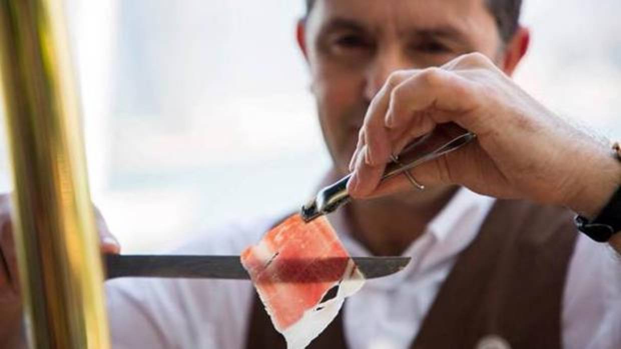 Un cortador de jamón