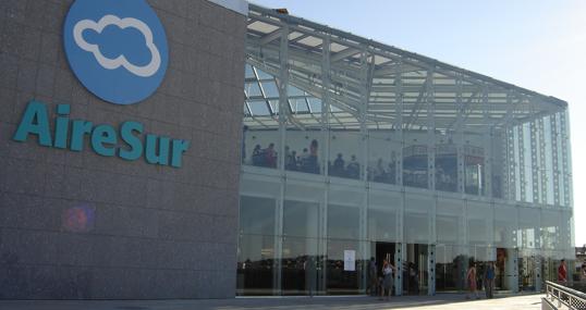 El centro comercial Airesur está en Castilleja de la Cuesta