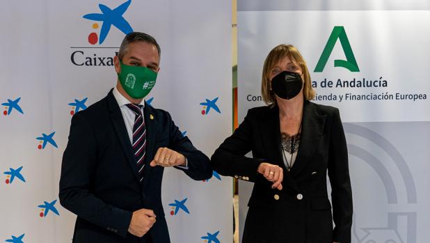 CaixaBank cierra la mayor operación de financiación de la historia de la Junta de Andalucía