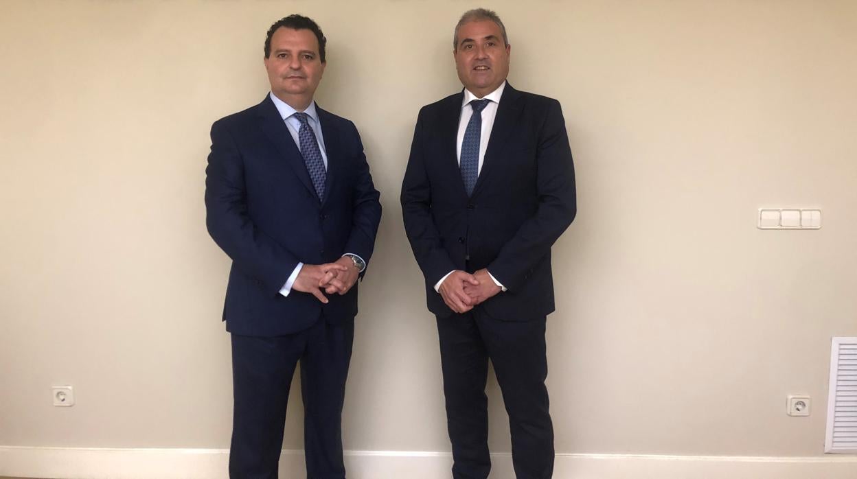 Francisco José Fernández Romero, socio-director de Cremades Calvo Sotelo, y Manuel Terriza, director del nuevo área
