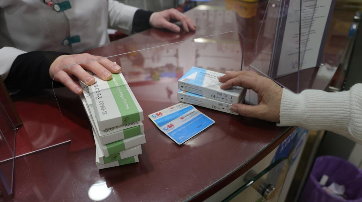 Imagen de archivo de una farmacia