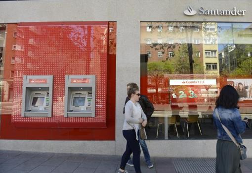 ¿Cuándo se cobra el Paro y ERTE marzo 2022? Esta es la fecha de cada banco