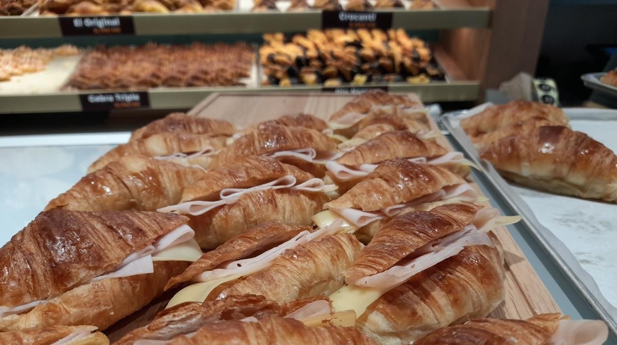 Los «manolitos» de Manolo Bakes ya están en Los Remedios