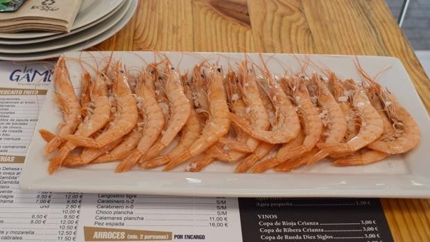 La Gambita: ‘pescaíto’ frito y marisco, del mostrador al plato
