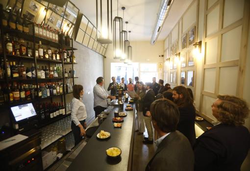Silbon Bar ofrece un tapeo divertido, con propuestas clásicas como su moda