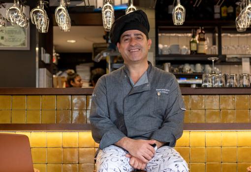 Joaquín León (Los Cuevas): «Recuerdo los bocatas de carne con tomate que poníamos cuando éramos un bar nocturno»