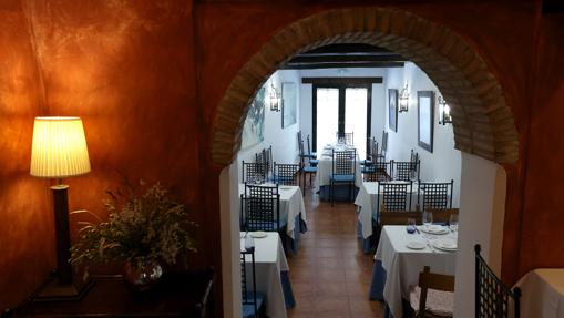 De tapas por Almodóvar del Río