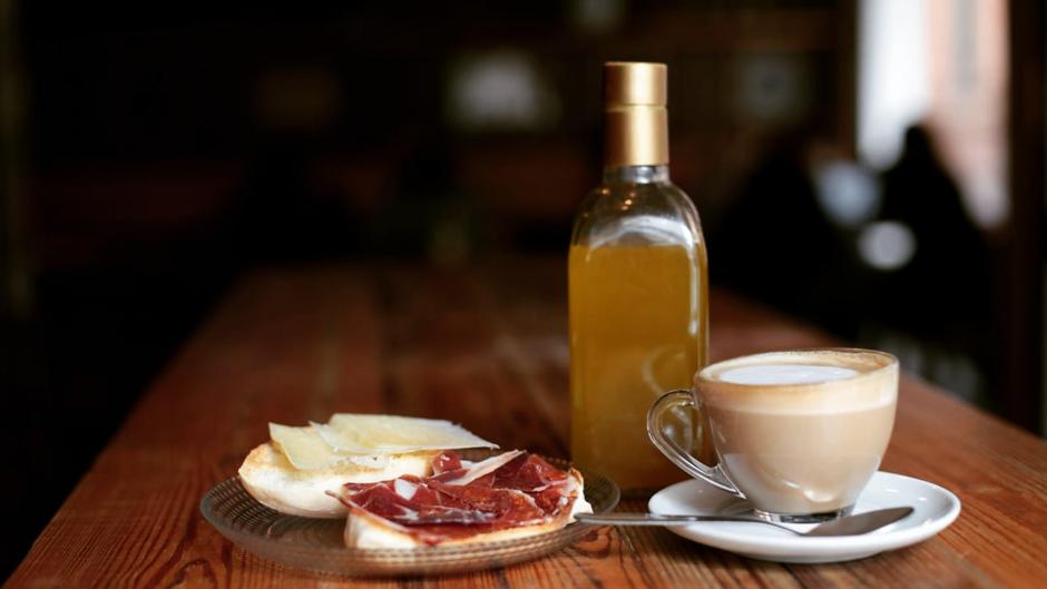 Dónde desayunar en Sevilla para reponer fuerzas tras la Madrugá