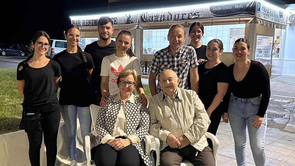 Los Cazadores: la comida de siempre en La Carlota logra un Solete Repsol