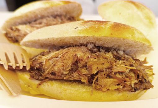 Montaditos de pringá de Misa de 12