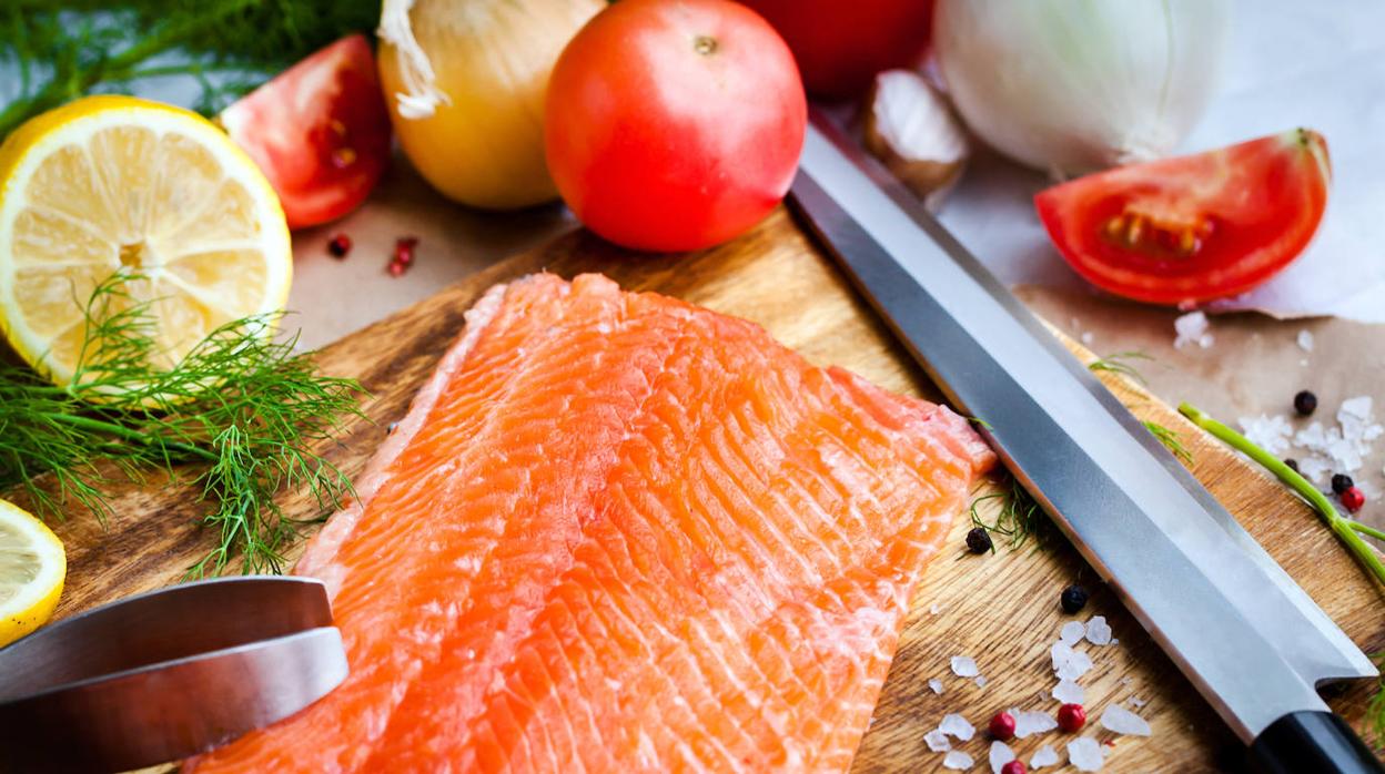 Cómo quitar las espinas del pescado: esta es la manera más rápida y sencilla de hacerlo