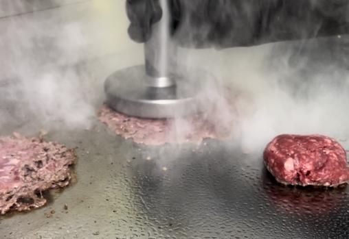 Bunny, la tendencia de las «smash burgers» llega a Sevilla