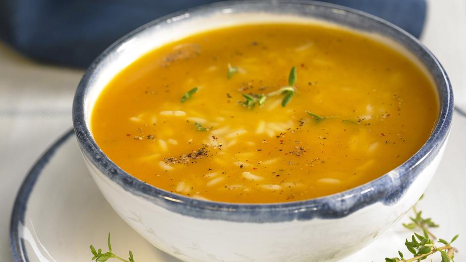 Aprende a cocinar con estos sencillos pasos este delicioso arroz caldoso con raya