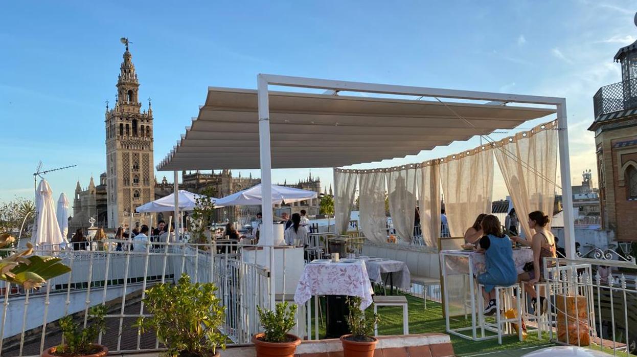 Sevilla suma seis nuevos Soletes Repsol