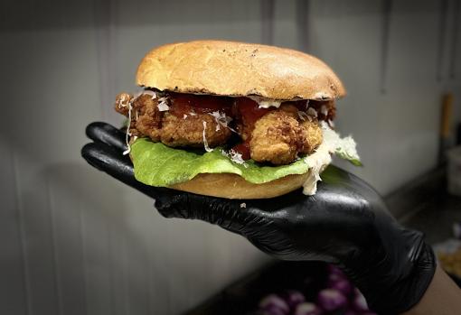 Las hamburguesas y salsas se elaboran en el establecimiento