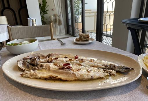 El restaurante Río Grande abre sus puertas en Sevilla como nuevo balcón gastronómico al Guadalquivir